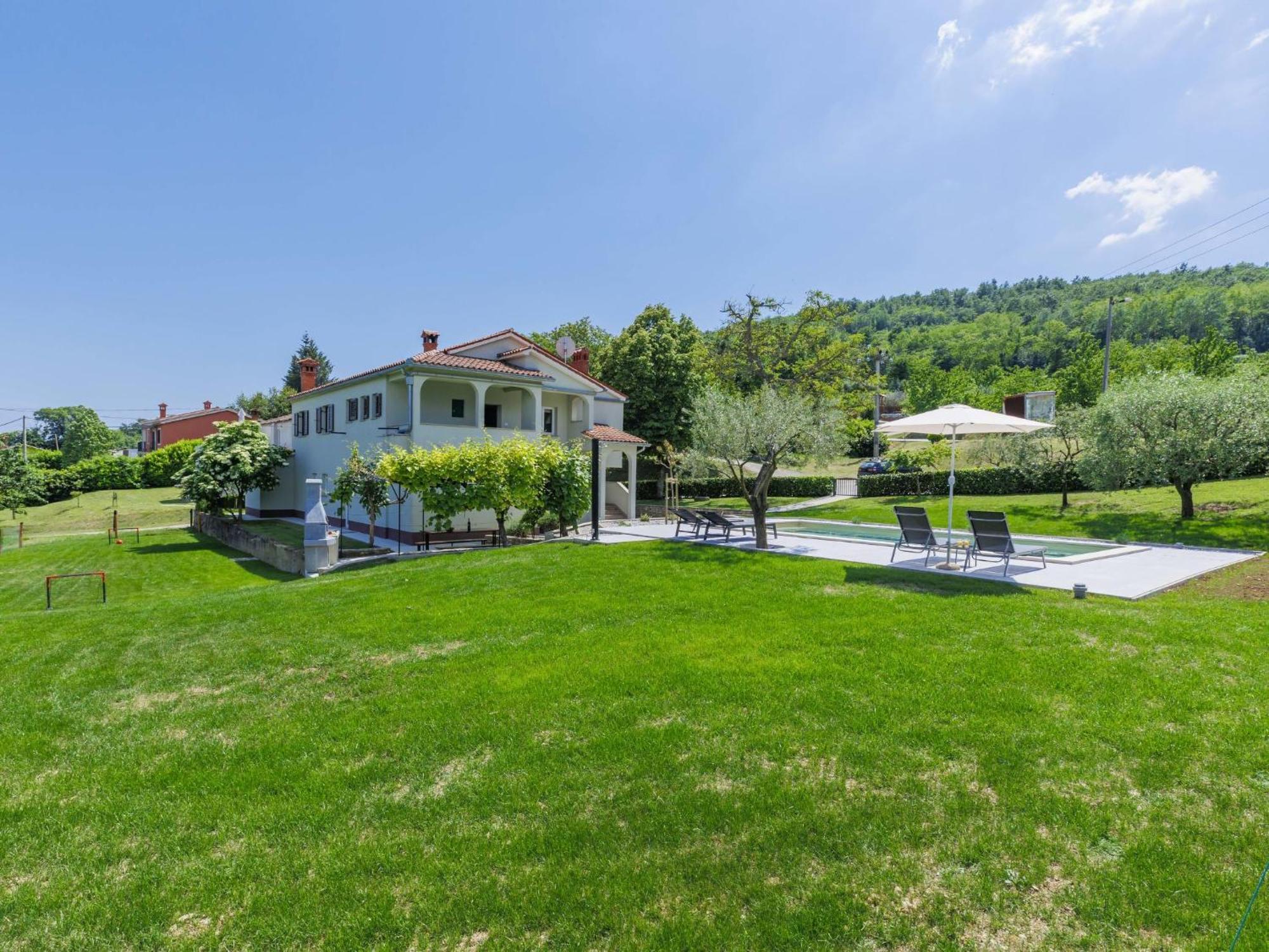 Holiday Home Carlo - Ipc102 By Interhome Pićan Exterior foto